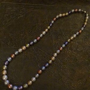 HONORA Graduated Freshwater pearls